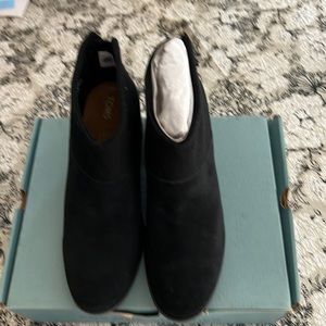 TOMS Booties